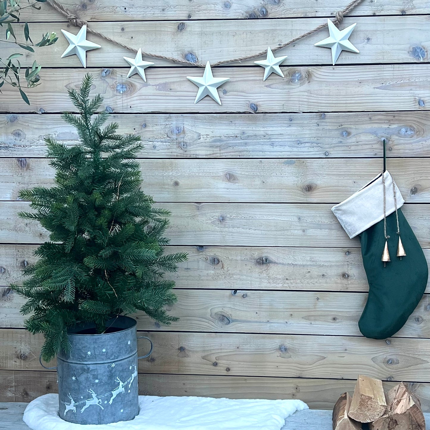 Rustic Star Garland
