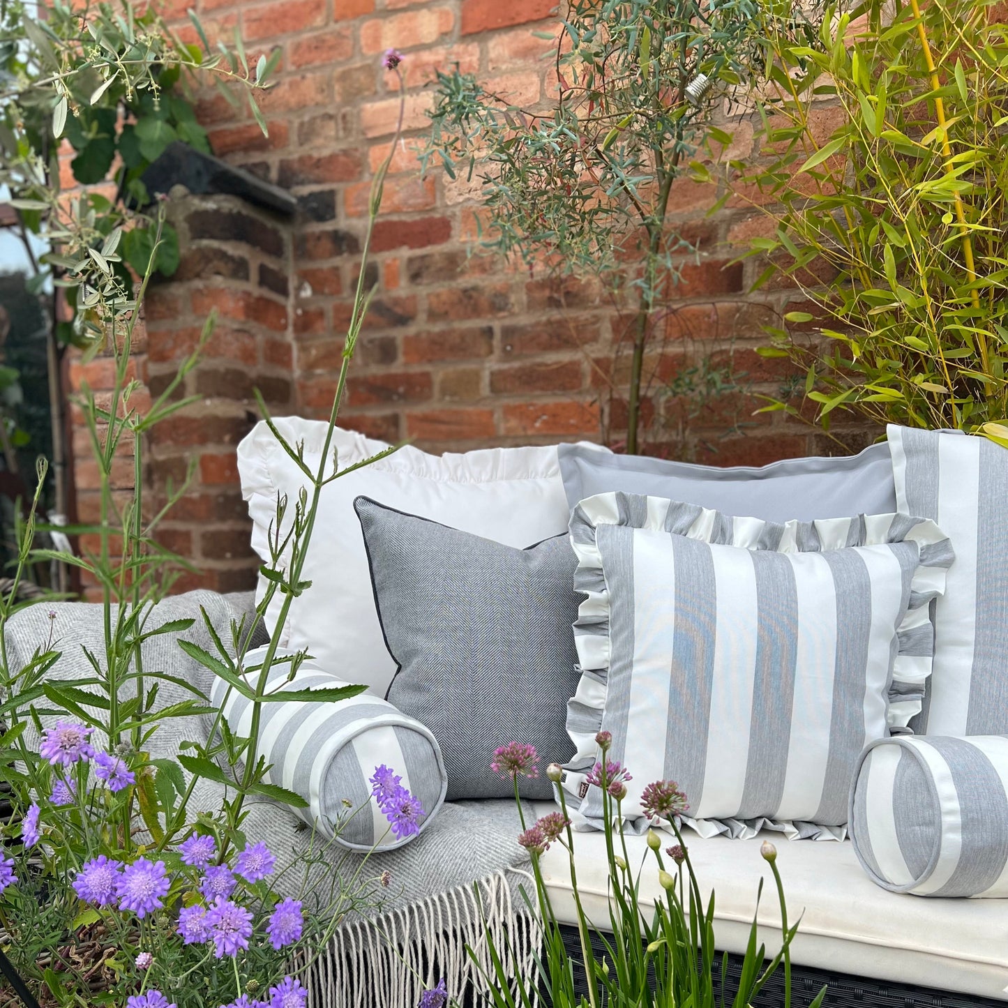 Water Resistant Ruffle Cushions