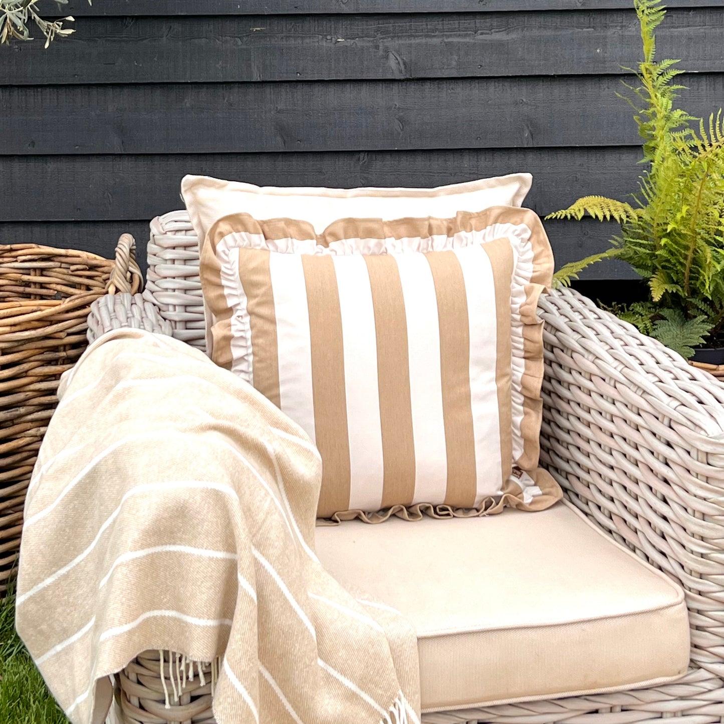 Water Resistant Ruffle Cushions