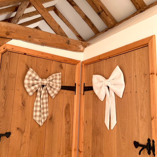Large Bows