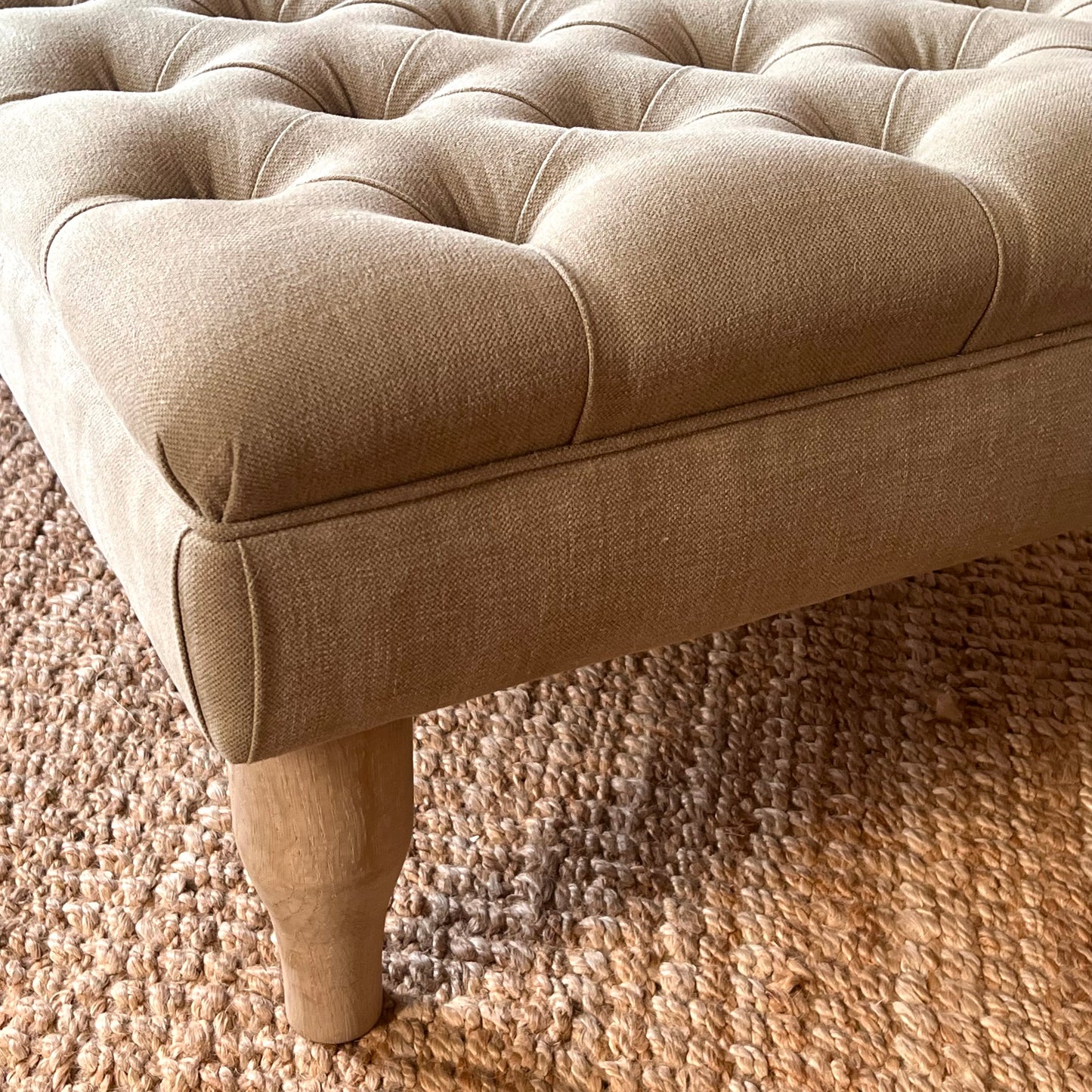 Linara Buttoned Foot stool