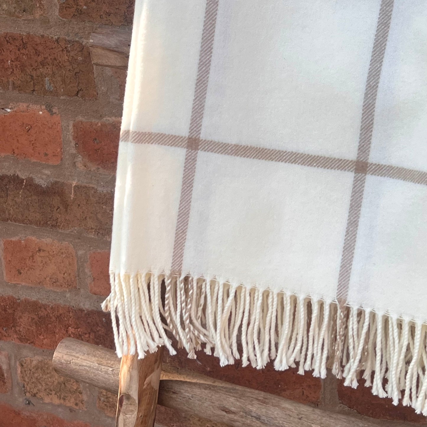 Check Soft Throw