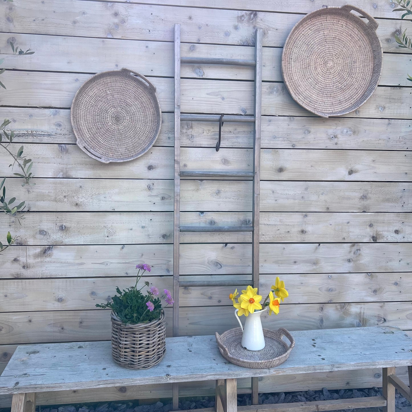 Round Rattan Trays