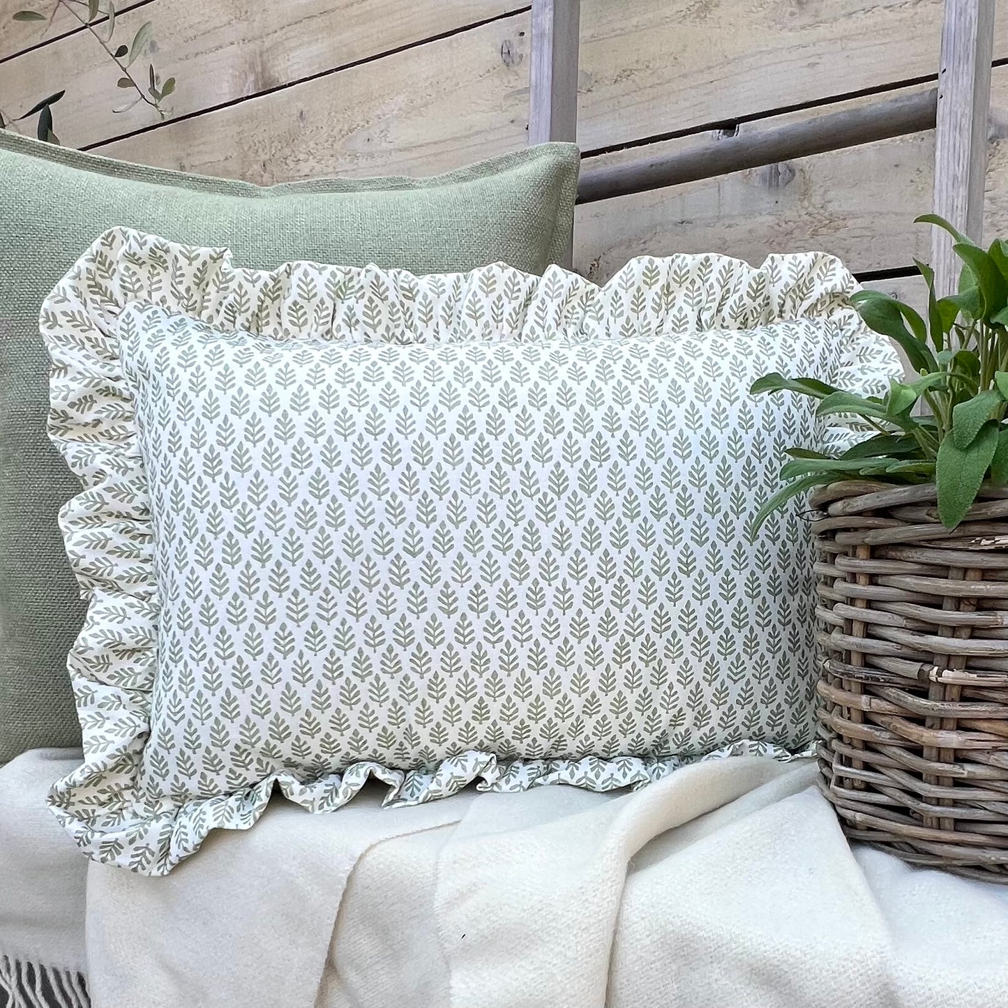Pure Edit Ruffle Cushions