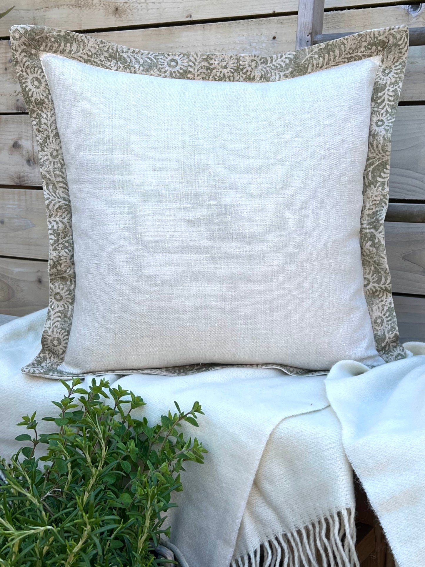 Oxford Border, Neptune Orla Moss Cushion