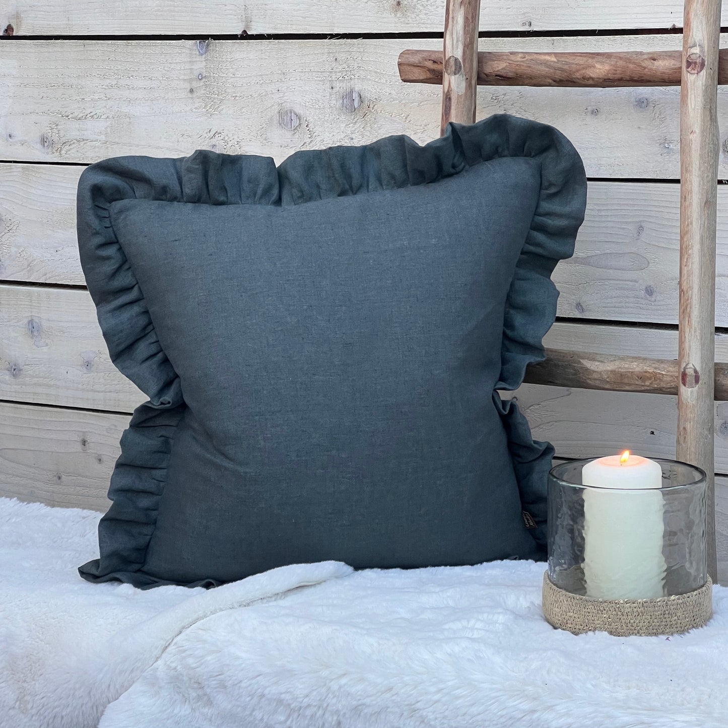 Linen Ruffle Cushion