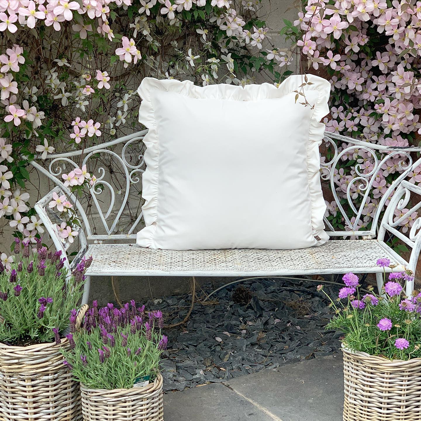 Water Resistant Ruffle Cushions
