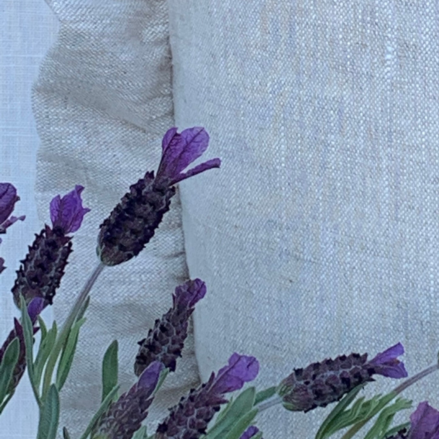 Linen Ruffle Cushion
