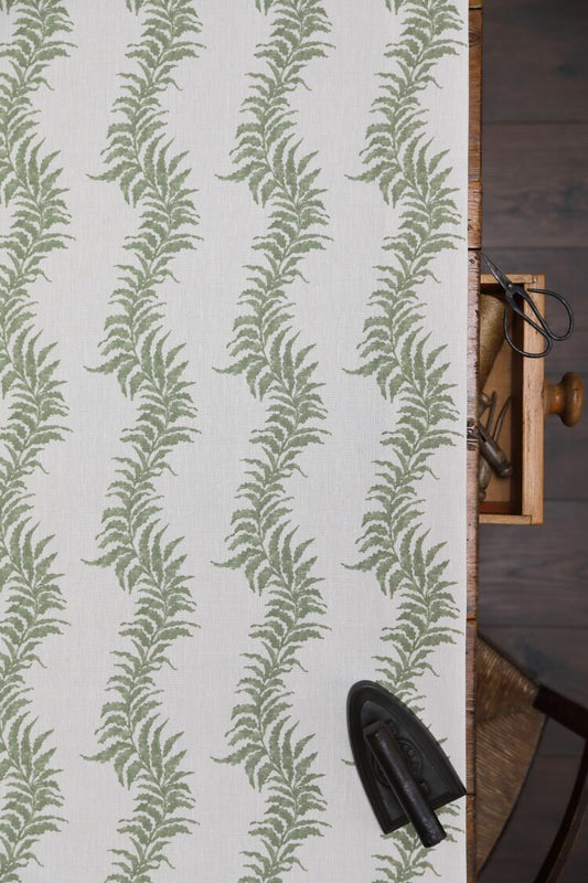 French Fern Pomme