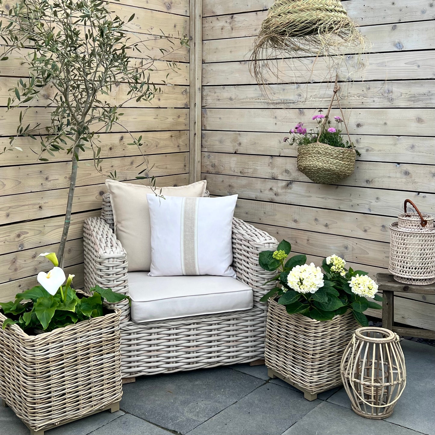 Cotswold Rattan Sofa