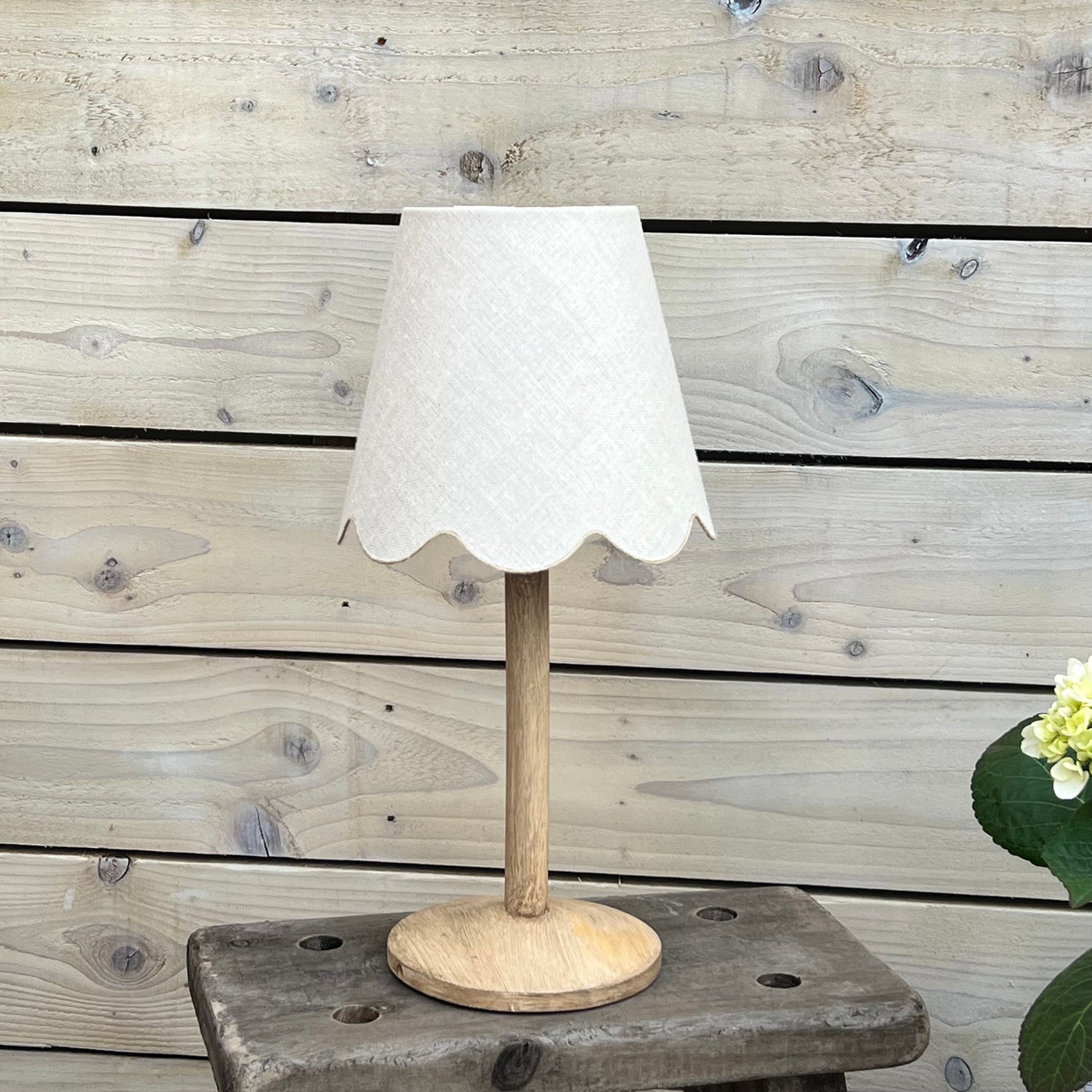 Scalloped Grain Sack Lampshade