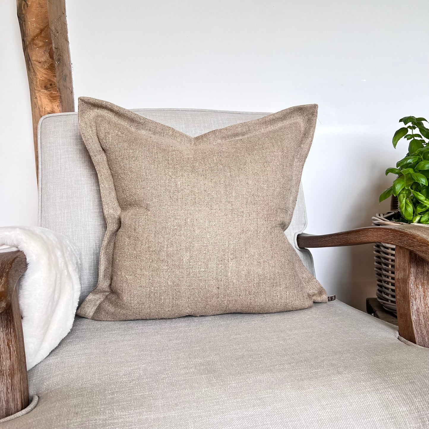 Hessian Style Cushion