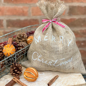 Christmas Festive Pot Pourri Pine Cones Gift Bag