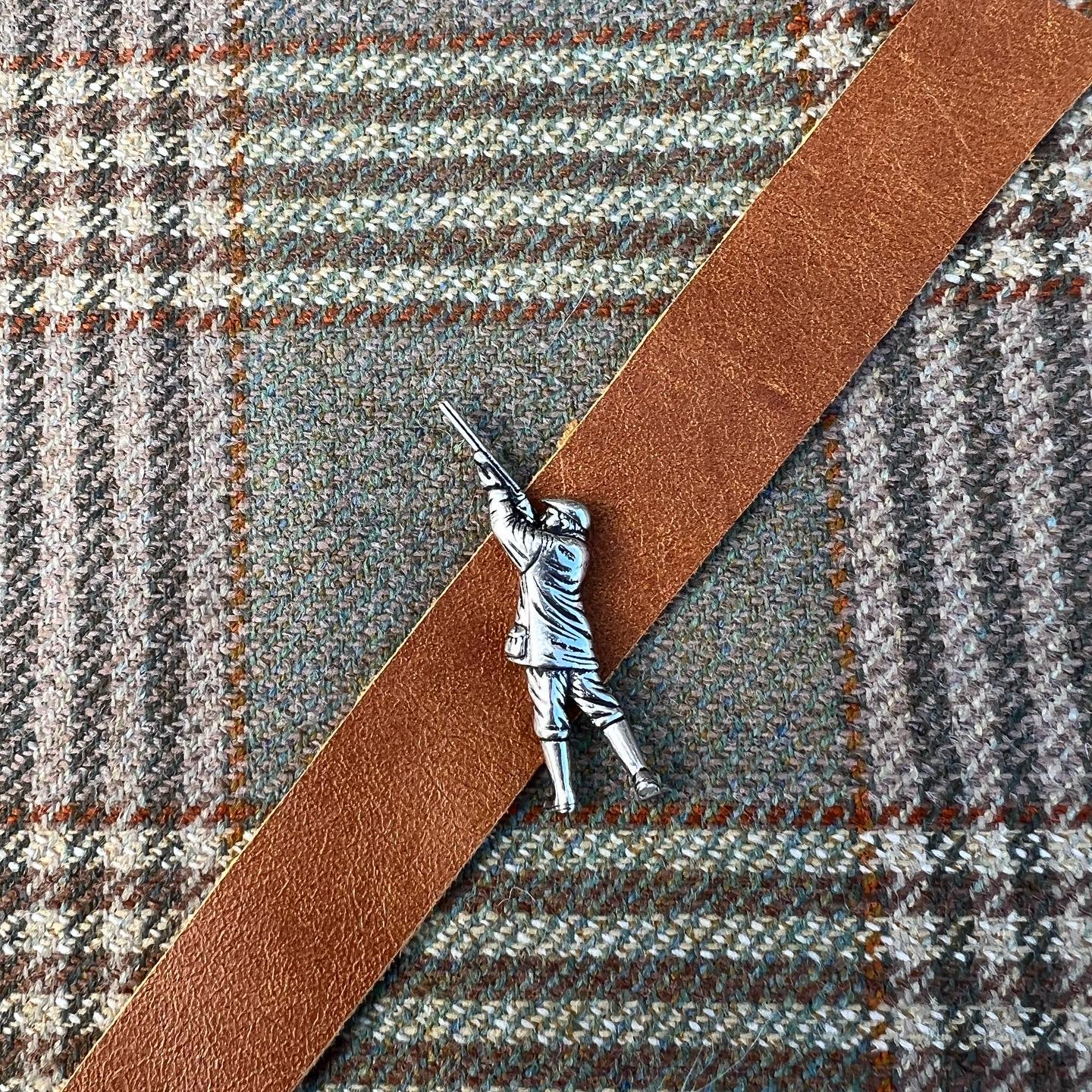 Green check Tweed Corner Pin Detailed Cushion
